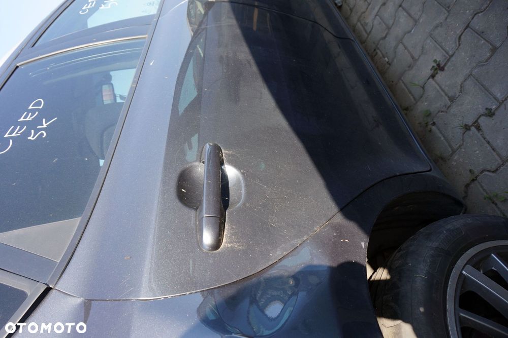 DRZWI TYLNE PRAWE CEED I LIFT KOMBI 5K  CZARNY KIA 2009-2012 - 3