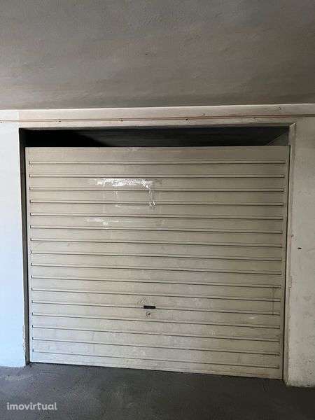 Arrendo garagem fechada - Grande imagem: 3/3