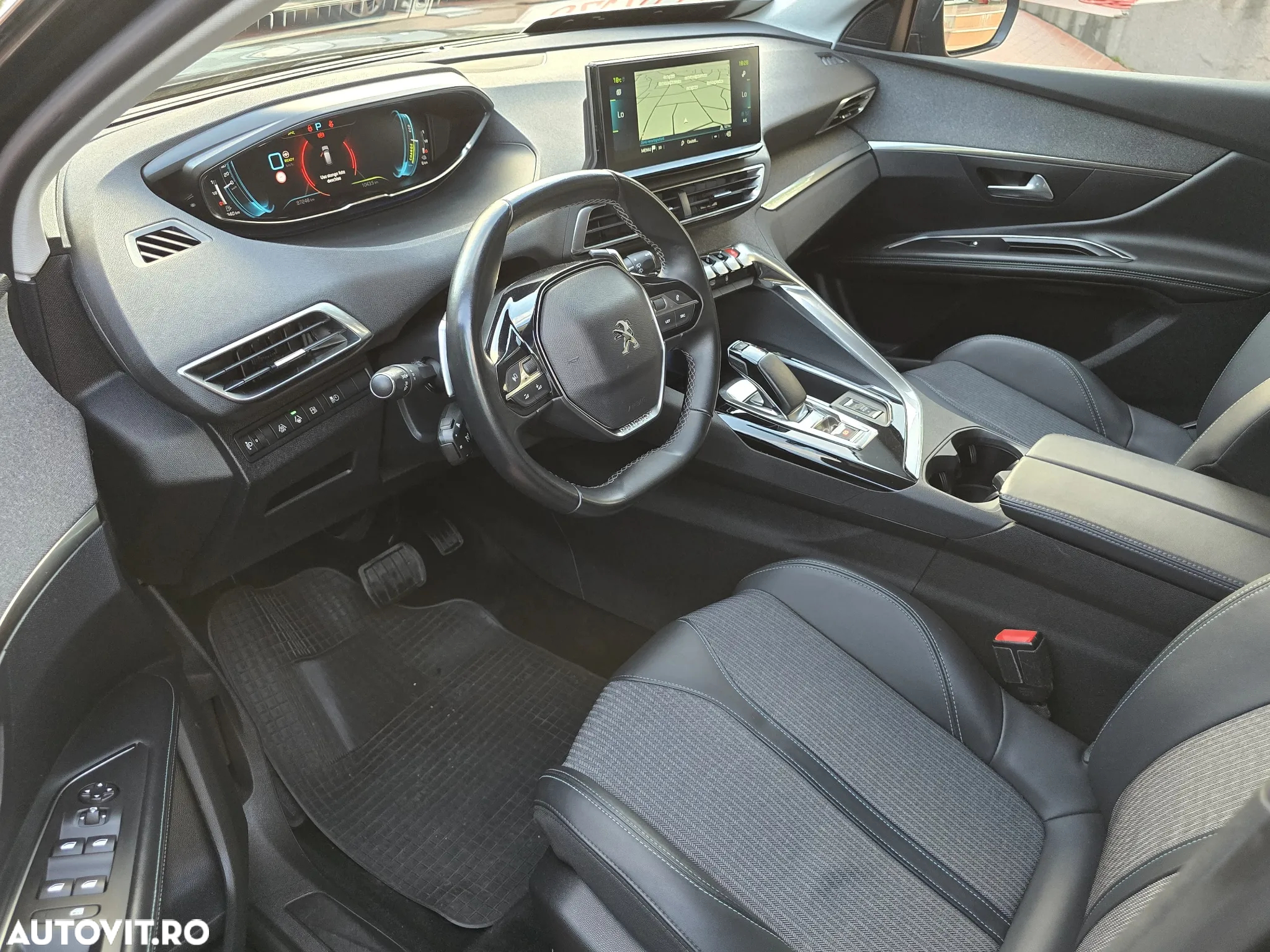 Peugeot 3008 Plug-In Hybrid4 300 e-EAT8 GT - 9