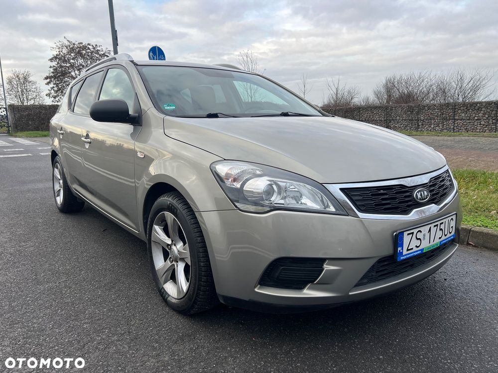 Kia Ceed 1.4 CVVT Vision - 11