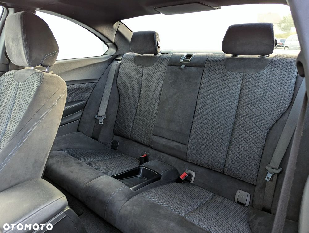 BMW Seria 2 218d M Sport sport - 8