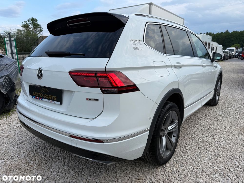 Volkswagen Tiguan - 4