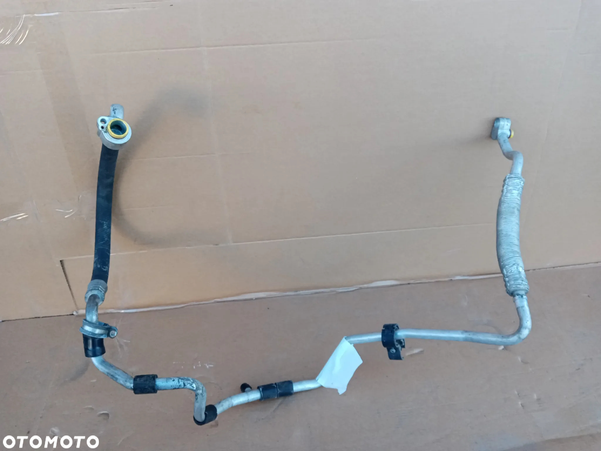 Przewód rurka klimatyzacji klimy VW Caddy III 1T0820743AA - 7
