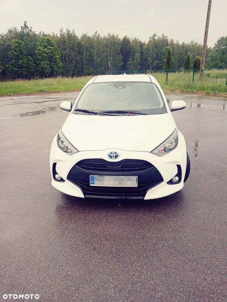 Toyota Yaris Hybrid 1.5 Executive - 3