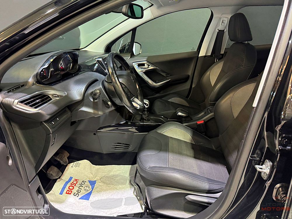 Peugeot 2008 PureTech 130 Allure - 15