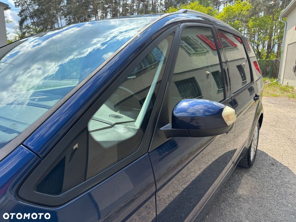 Ford Galaxy - 26