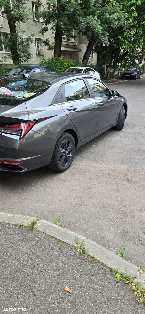 Hyundai Elantra 1.6 l 123 CP 6MT Exclusive - 6