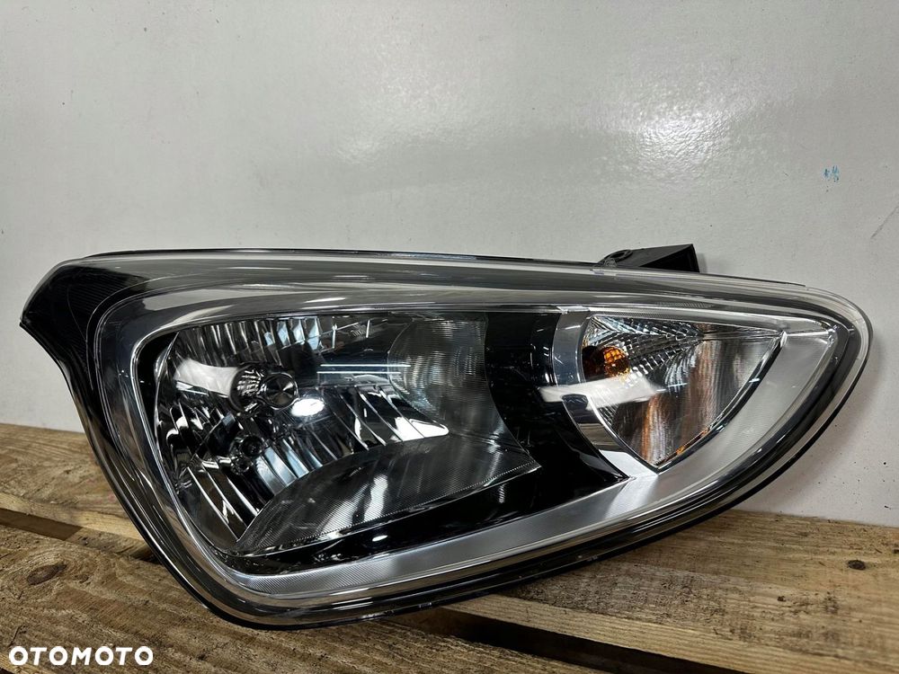 lampa przod przednia prawa hyundai i10 ii 2 2013- europa cala 92102-b9000 - 2