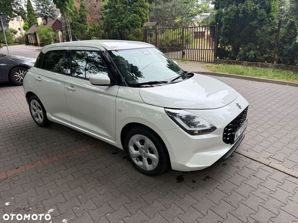 Suzuki Swift 1.2 Dualjet SHVS Premium Plus CVT - 3