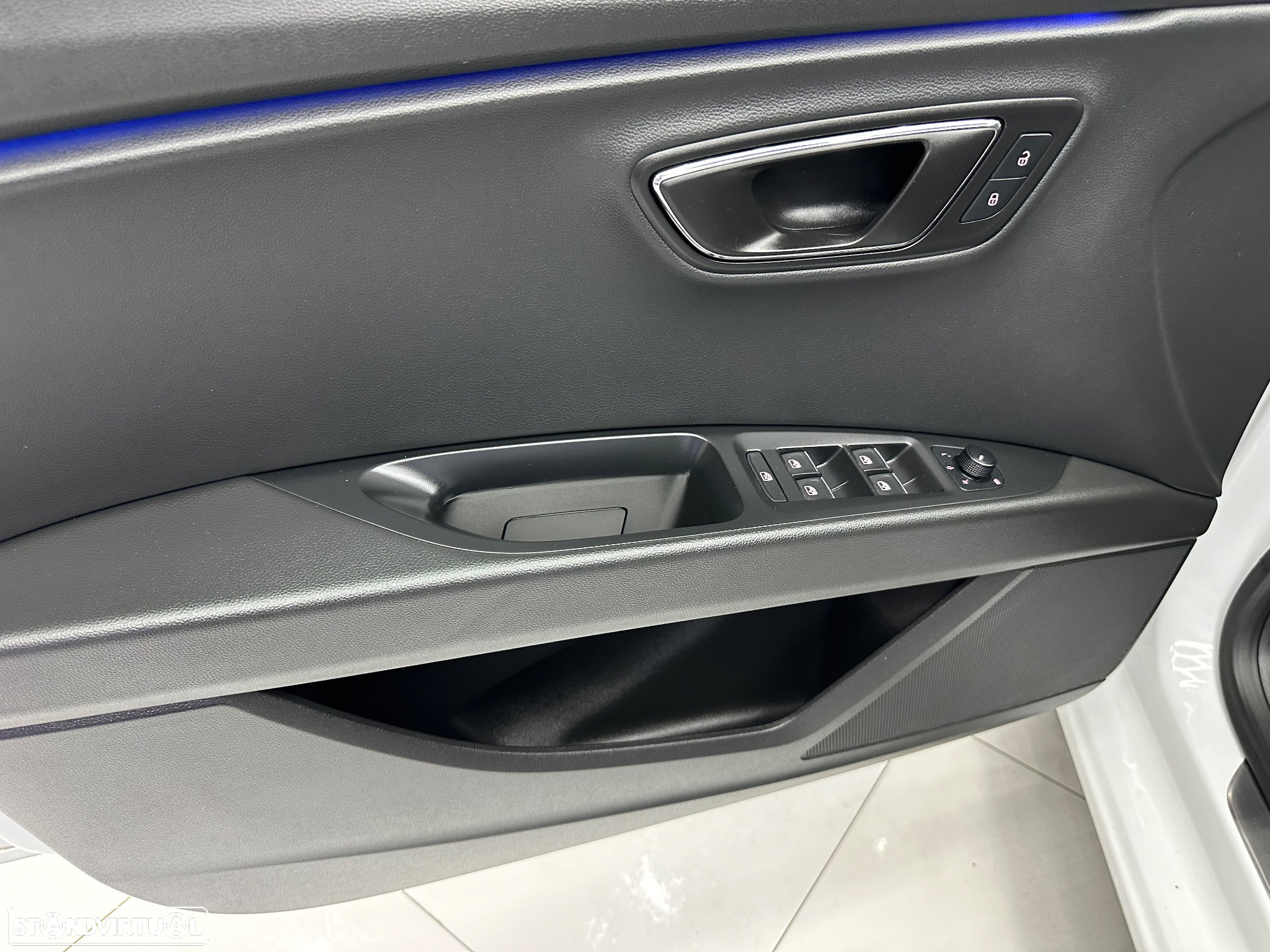 SEAT Leon ST 2.0 TDI FR - 39