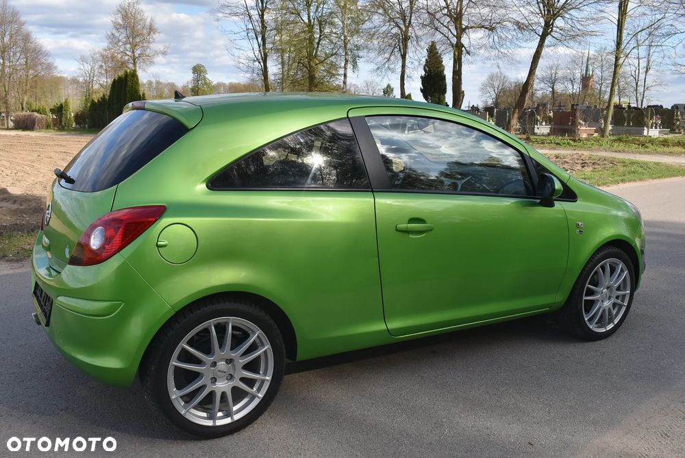 Opel Corsa 1.4 16V Edition - 16