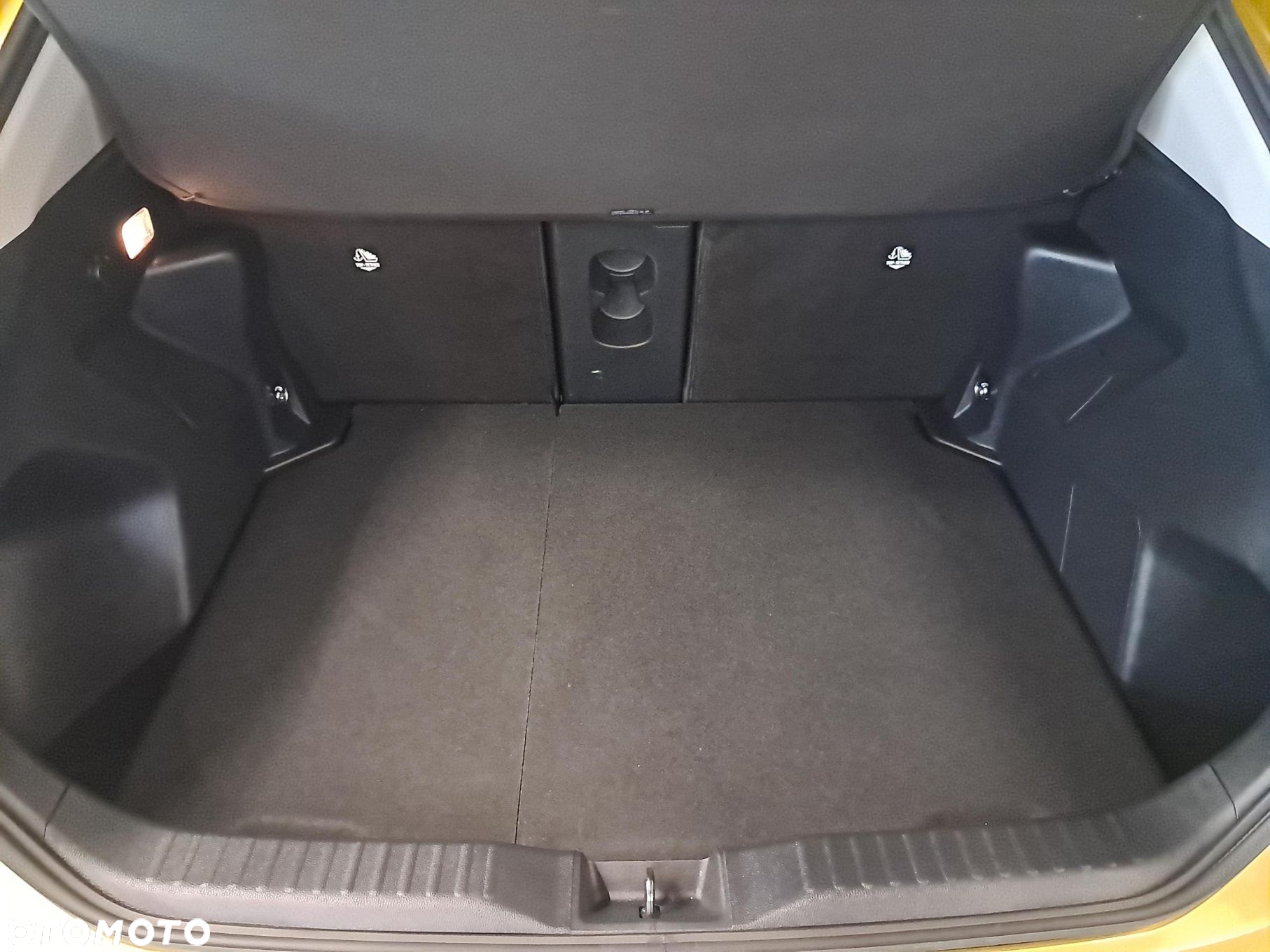 Toyota Yaris Cross - 14