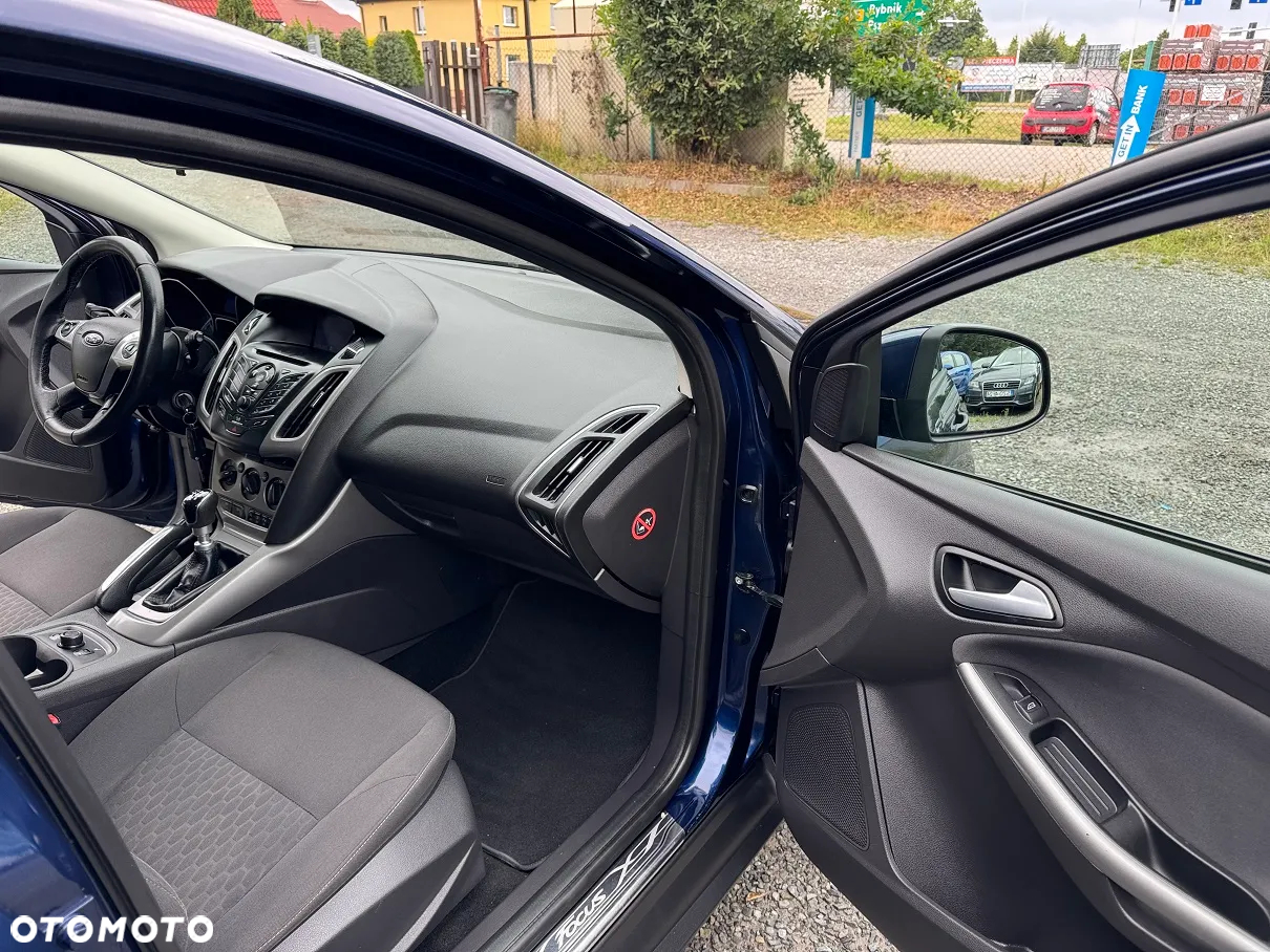 Ford Focus - 24