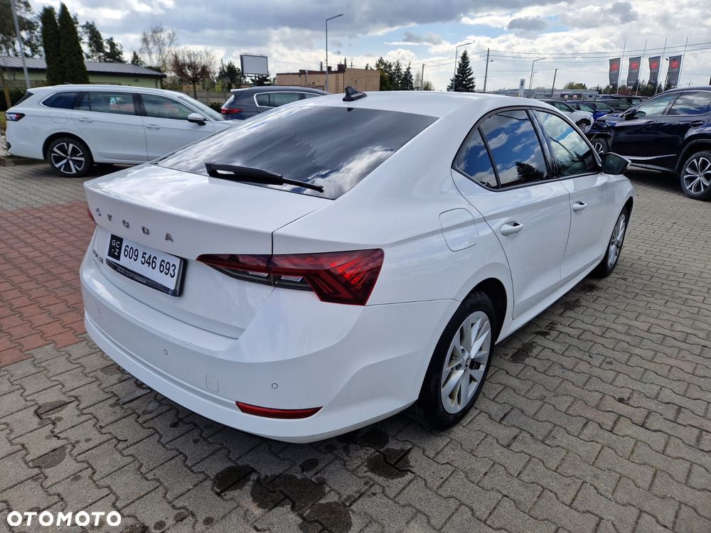 Skoda Octavia 2.0 TDI Ambition - 6