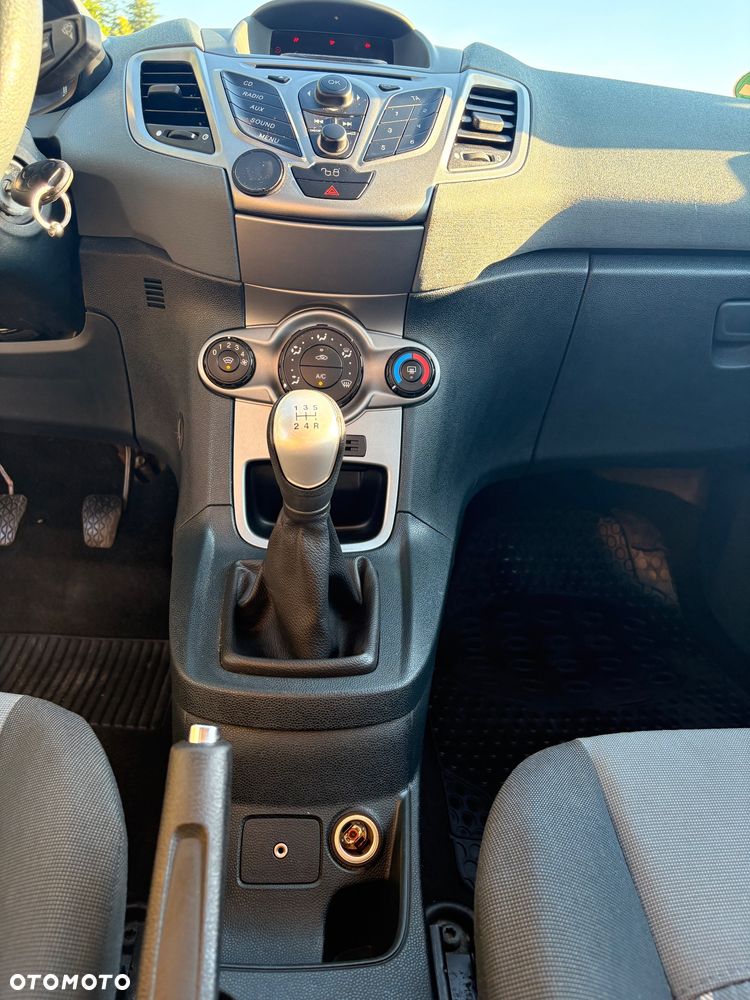 Ford Fiesta 1.25 Viva - 8