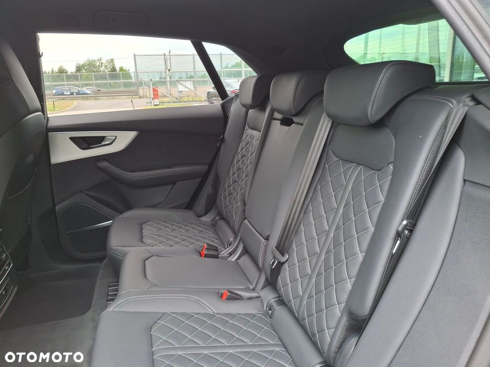 Audi Q8 - 26