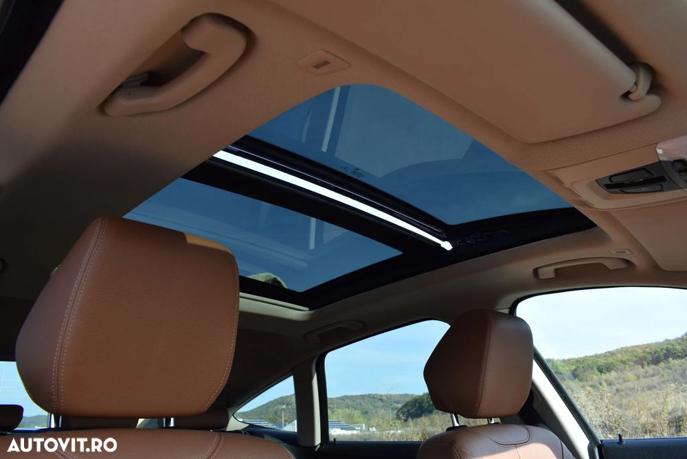 BMW Seria 3 325d Aut. Luxury Line - 13