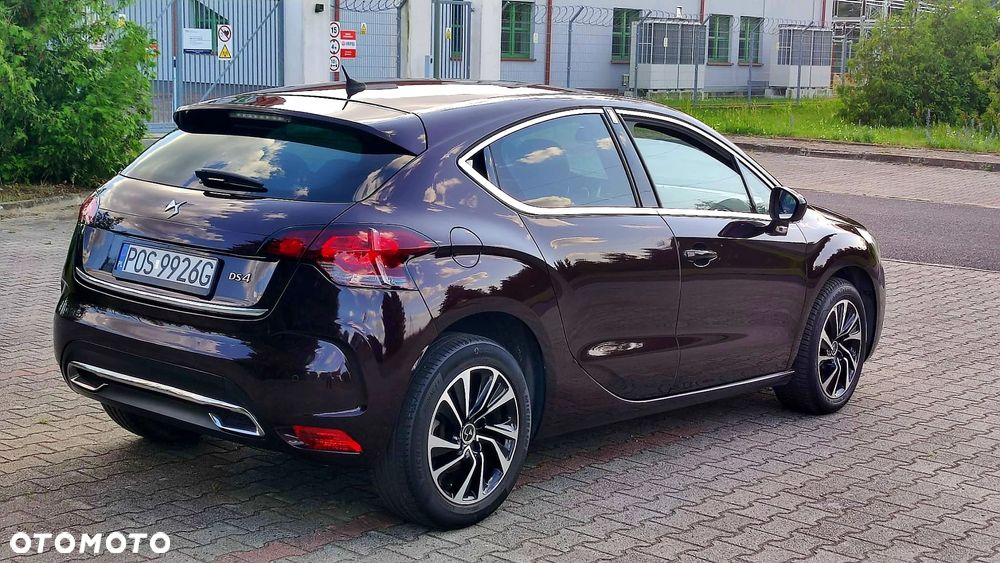 DS Automobiles DS 4 - 10