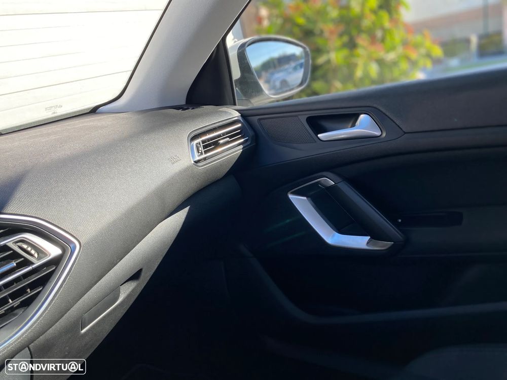 Peugeot 308 SW BlueHDi 120 Stop & Start Style - 20