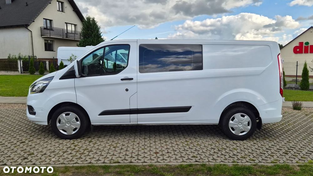 Ford Transit Custom L2H1 Brygadówka 6 osobowy 2.0d 170KM NAVI KAMERA - 31
