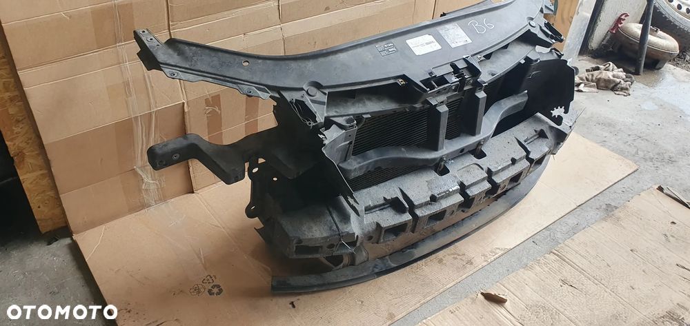 Pas przedni wzmocnienie chłodnica chłodnice wentylatory VW Passat B6 2.0 TDI 3C0121253R - 4