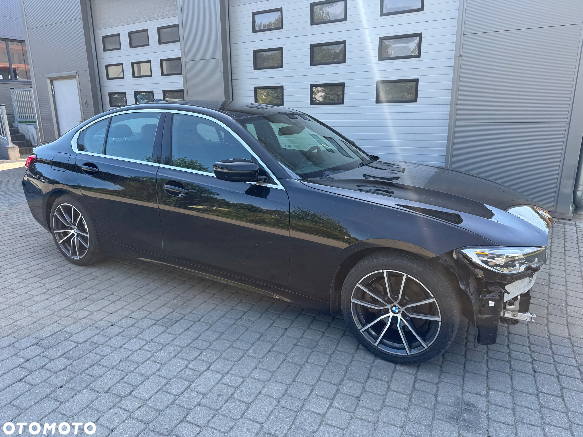 BMW Seria 3 330i - 15
