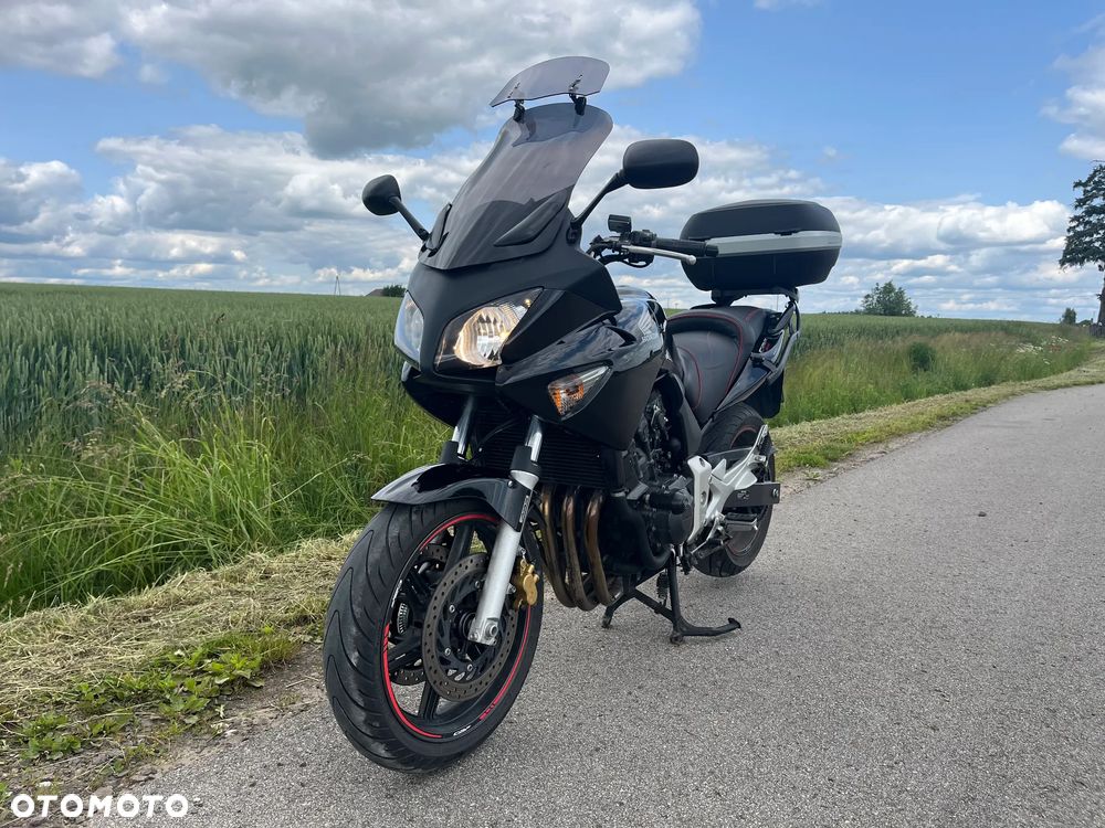 Honda CBF - 4