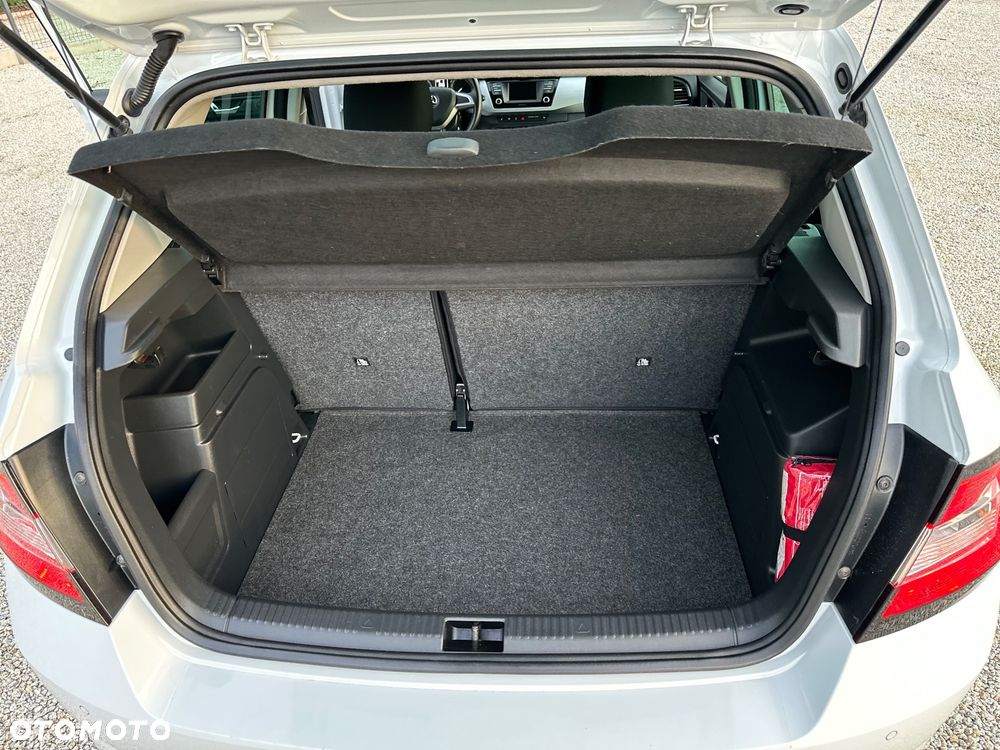 Skoda Fabia 1.0 MPI Edition - 27
