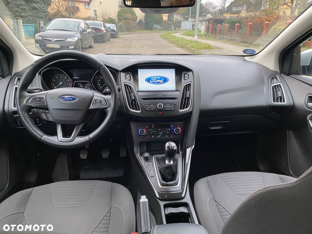 Ford Focus 1.5 EcoBoost STart-Stopp-System Titanium - 9