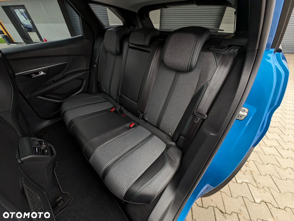 Peugeot 3008 1.2 PureTech GPF Allure S&S EAT8 - 38