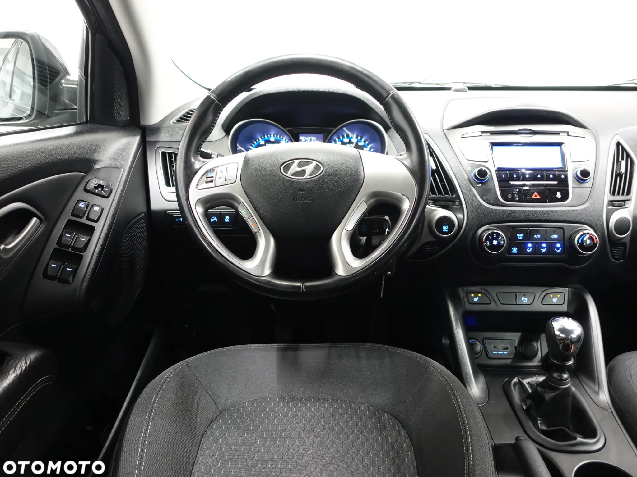 Hyundai ix35 1.6 2WD blue Comfort - 32
