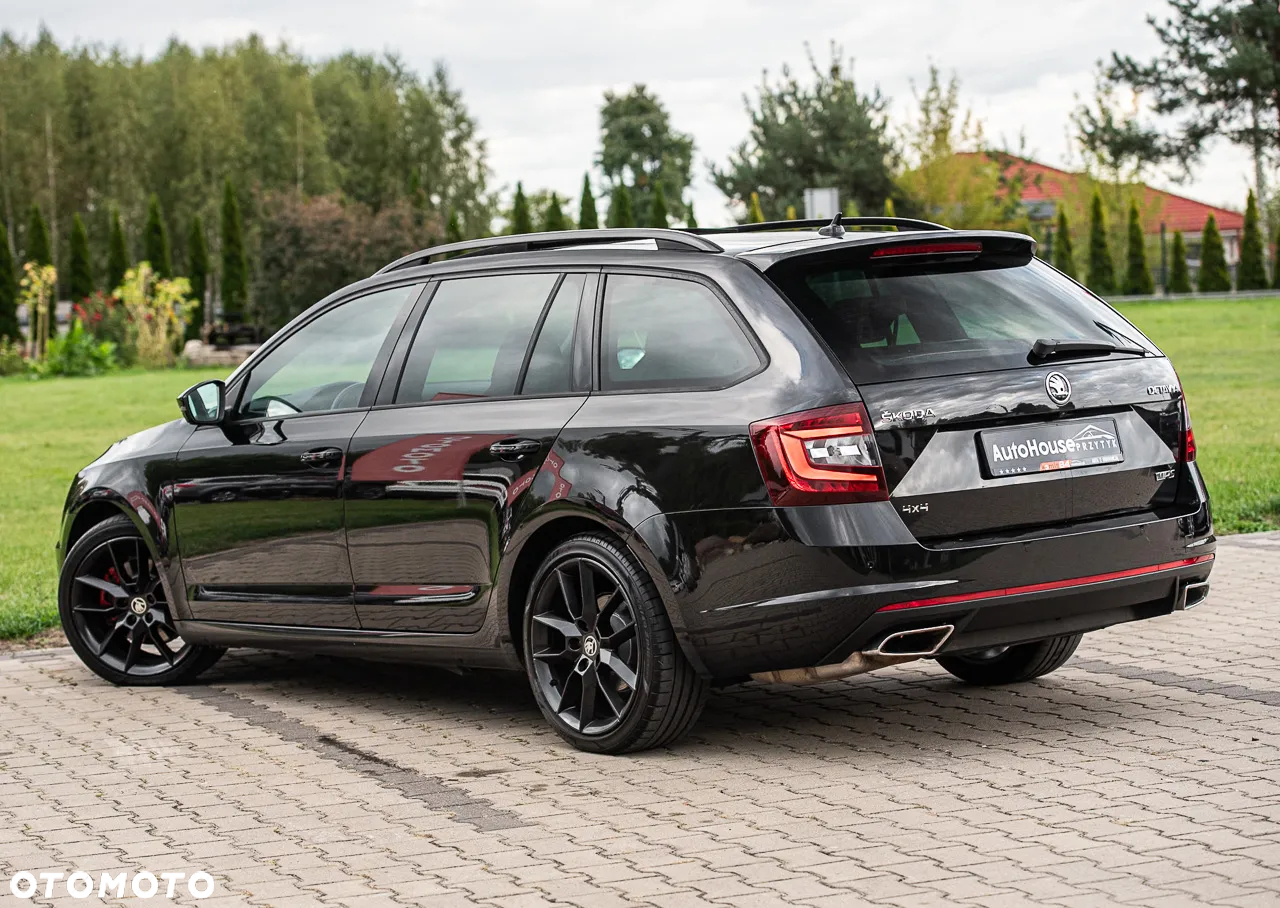 Skoda Octavia Combi 2.0 TDI 4x4 DSG RS - 8