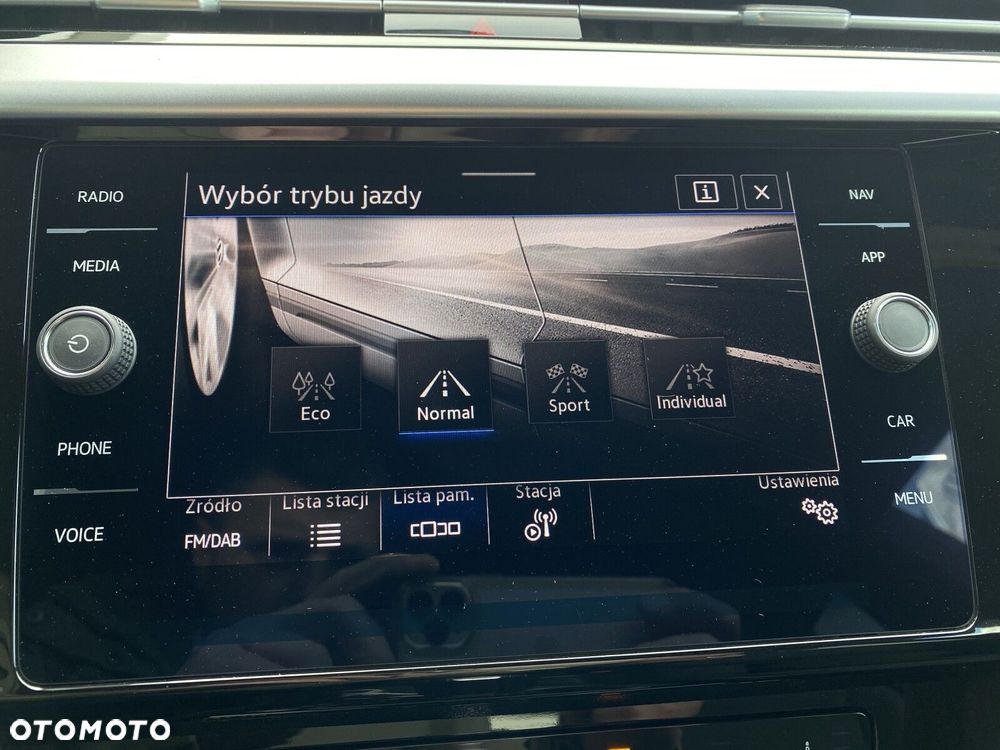 Volkswagen Arteon 2.0 TSI R-Line DSG - 21