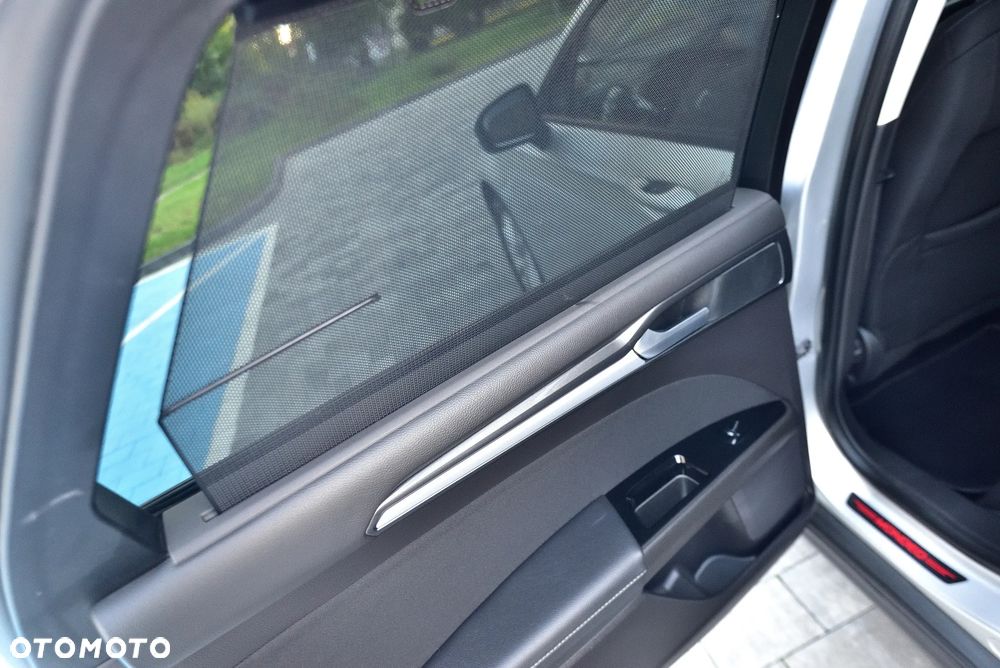 Ford Mondeo 2.0 EcoBlue Business Edition - 32