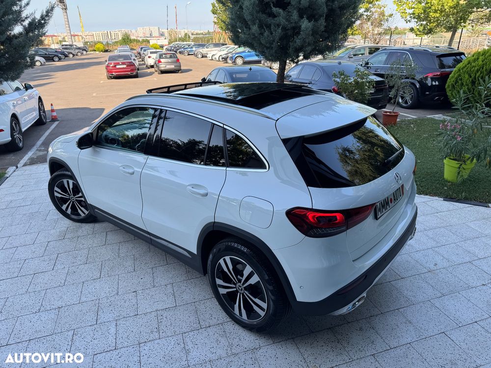 Mercedes-Benz GLA 200 d 8G-DCT - 4