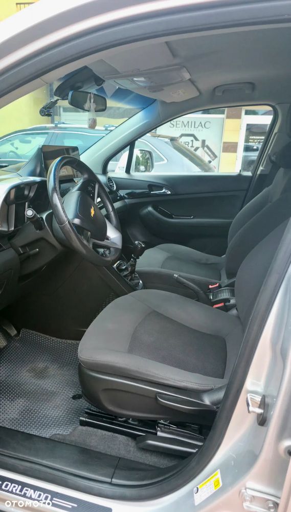 Chevrolet Orlando 2.0 D LS+ - 22
