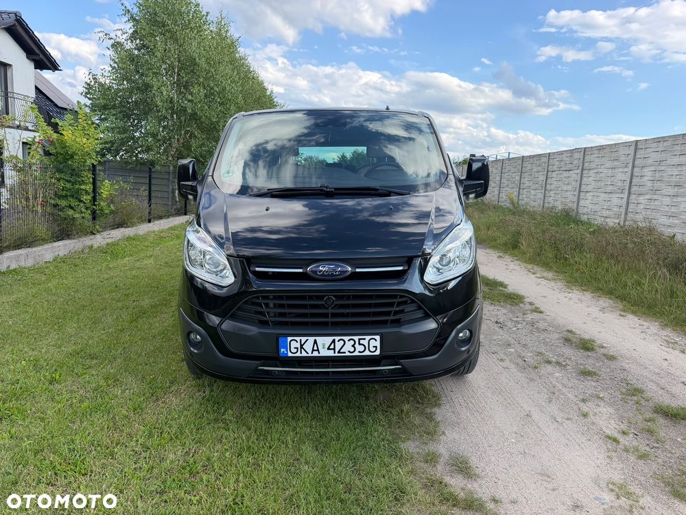 Ford Tourneo Custom - 5