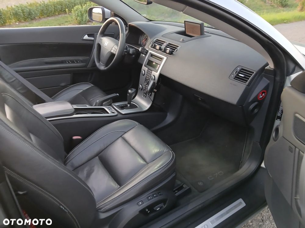 Volvo C70 - 28