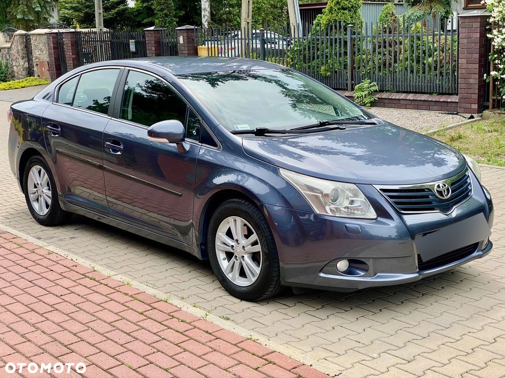 Toyota Avensis 1.8 Premium EU5 - 8