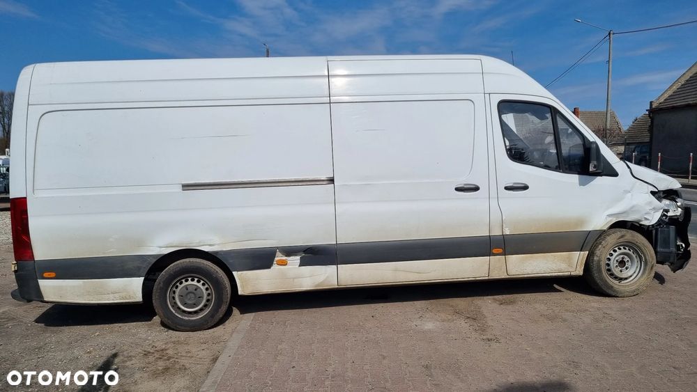 Mercedes-Benz Sprinter - 7