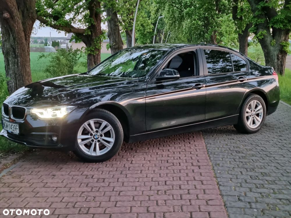 BMW Seria 3 318i Luxury Line - 1