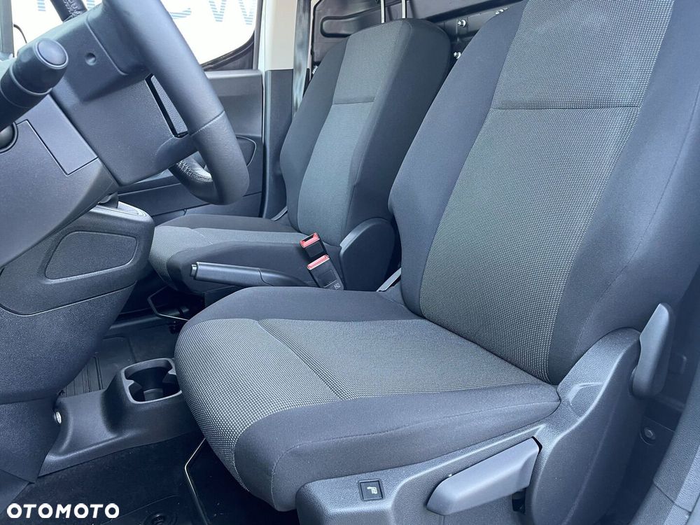 Toyota PROACE CITY - 11