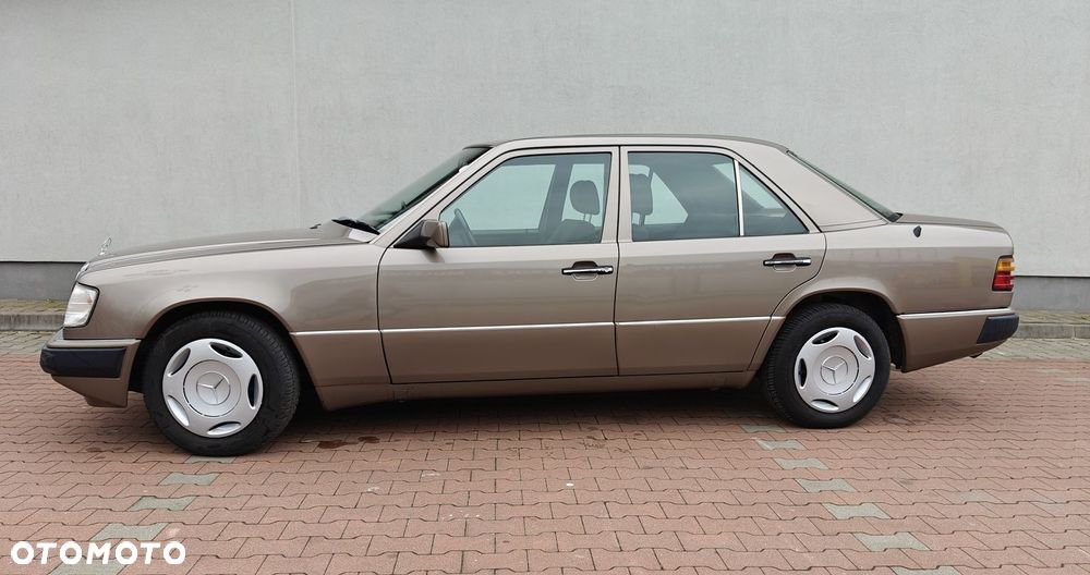 Mercedes-Benz W124 (1984-1993) - 3
