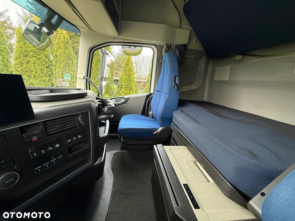 Volvo FH 460 AUTOMAT PARK COOL DWA ZBIORNIKI - 11