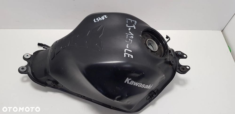 KAWASAKI Z650 Zbiornik Bak Paliwa - 6