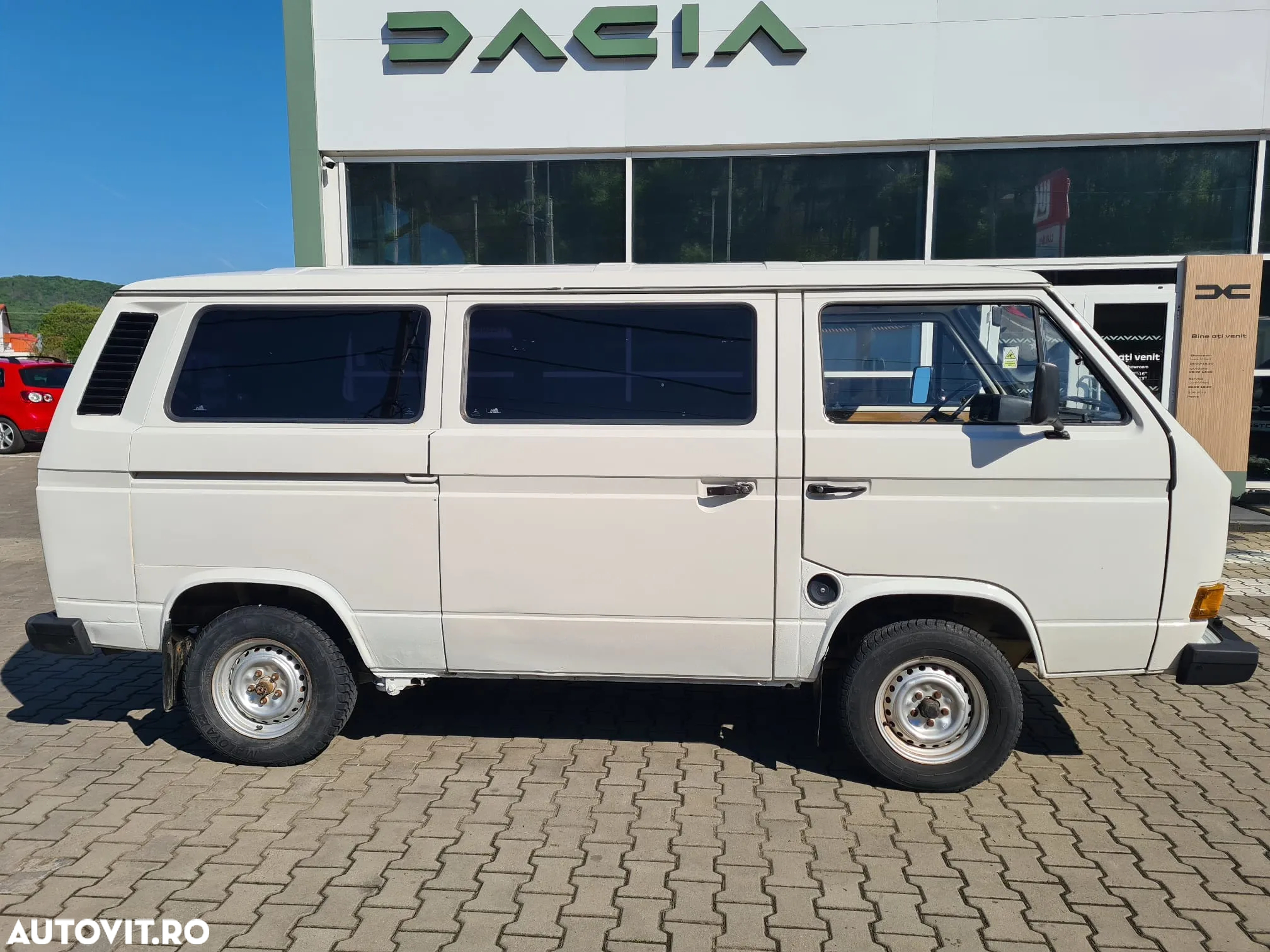 Volkswagen Transporter - 9
