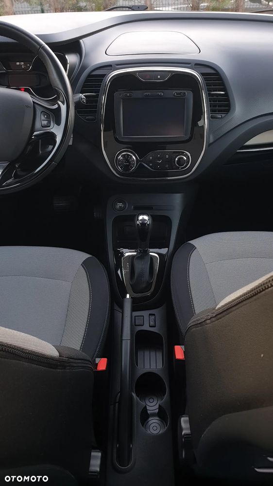 Renault Captur - 30