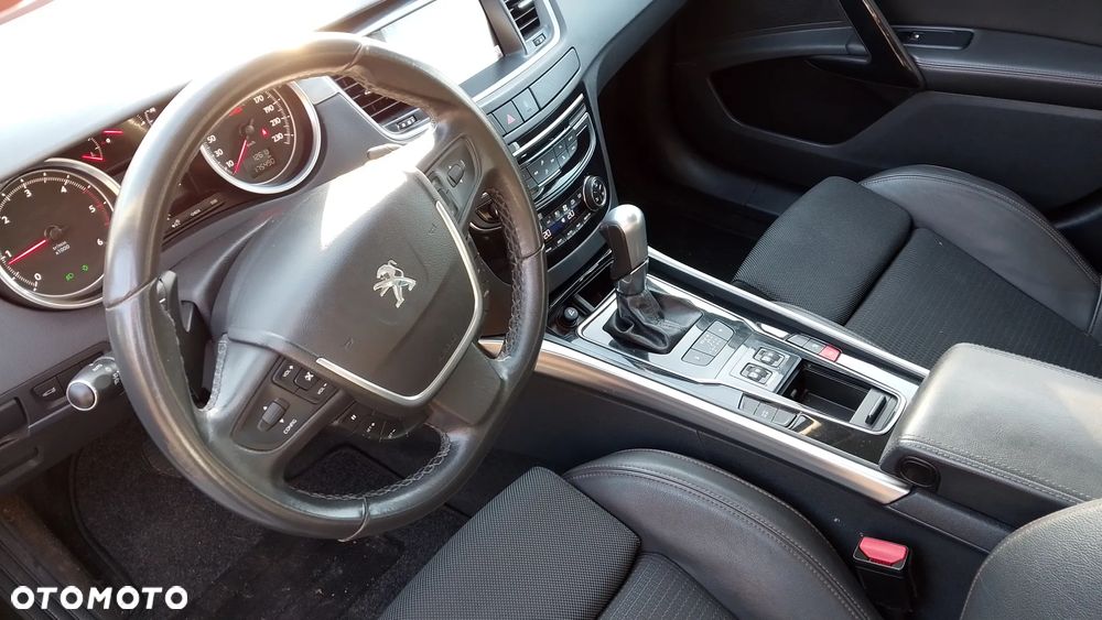 Peugeot 508 2.0 BlueHDi GT S&S - 9