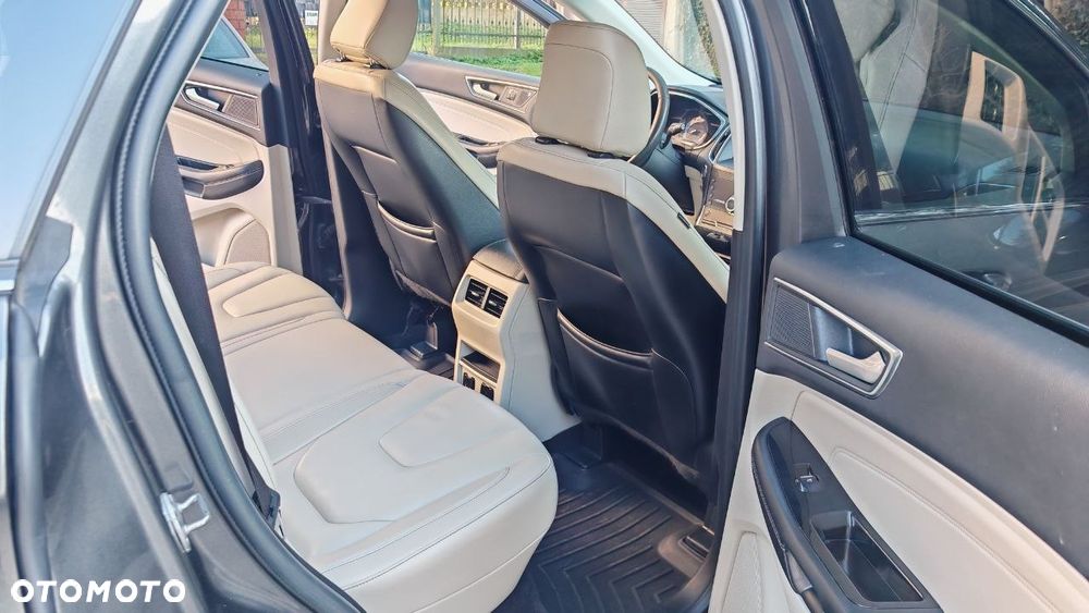 Ford Edge - 14