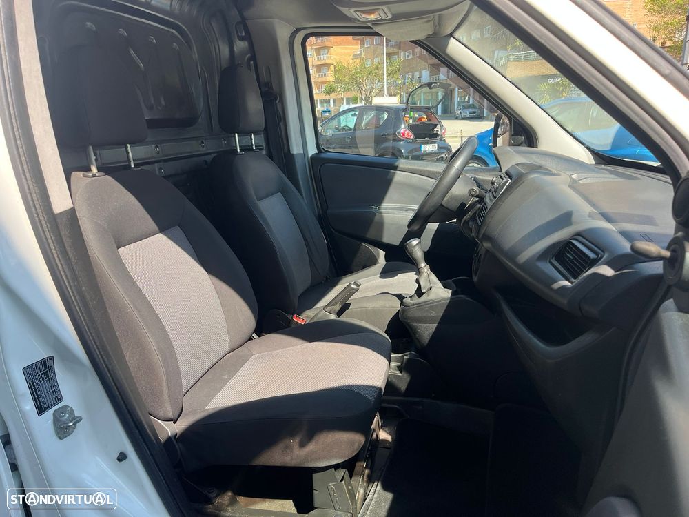 Fiat Doblo 1.3 Multiject C/Porta Lateral - 15